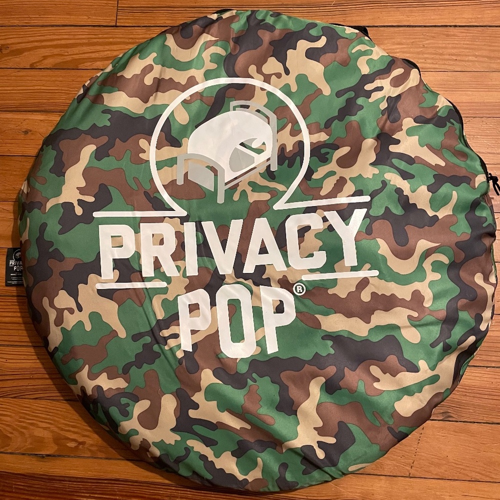 Privacy Pop bed tent